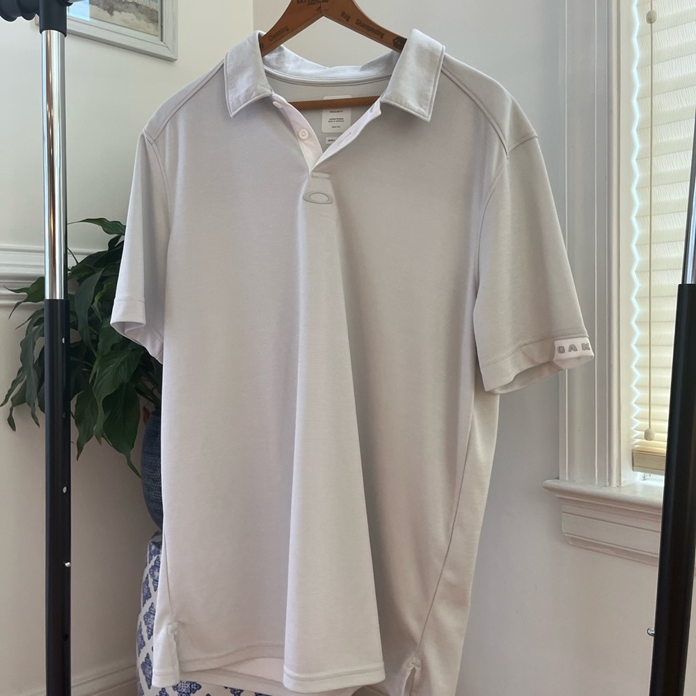 OAKLEY MENS GOLF SHIRT